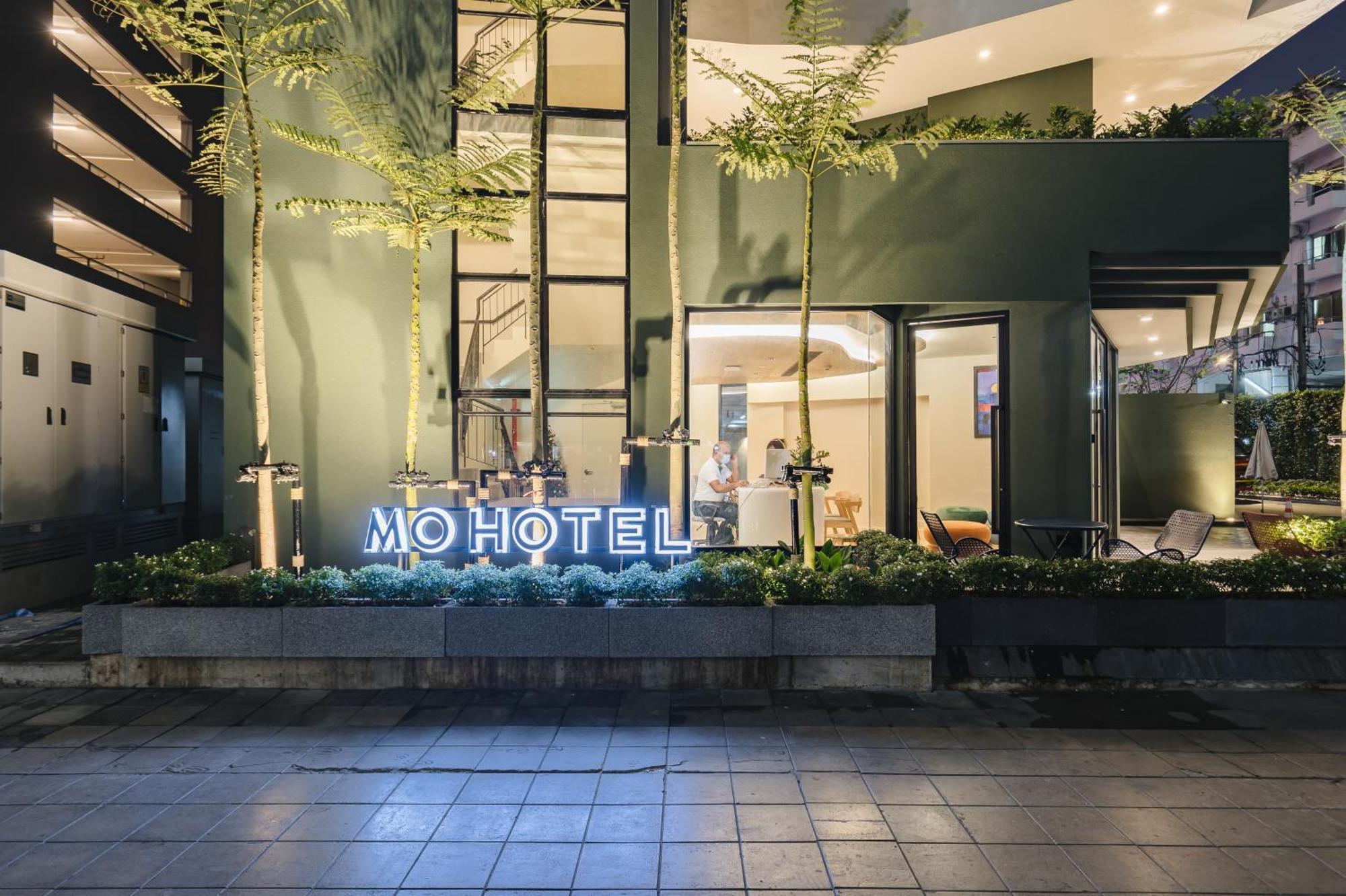Mo Hotel Bangkok Exterior photo